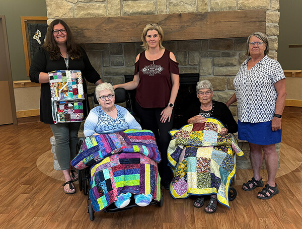 Country Meadows residents receiving blankets